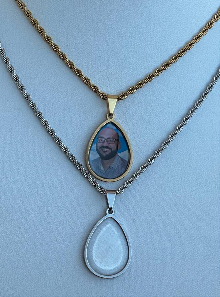 Collana goccia con bordo